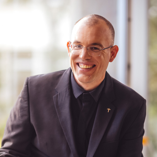 Yves Olinger