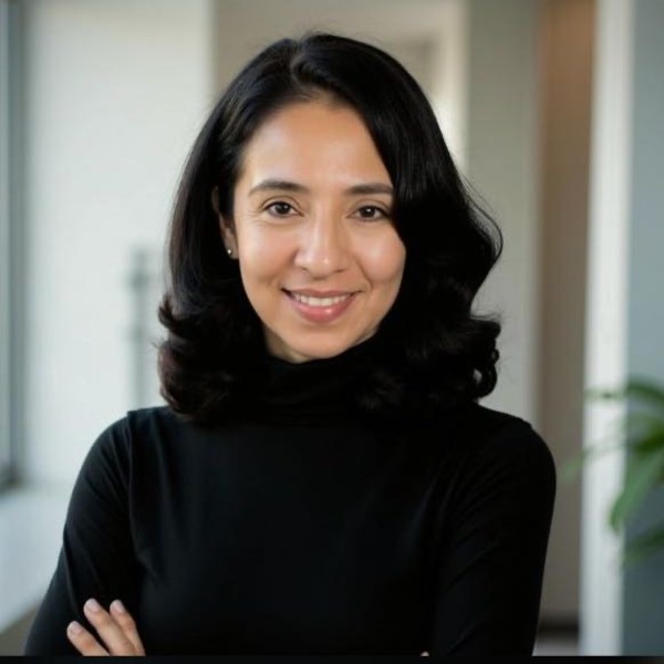 Dr. Laura Villanueva