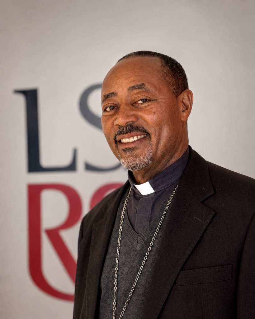 Mgr Sothène Léopold Bayémi à la LSRS