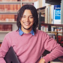 Dr Alexis Vandeweerd